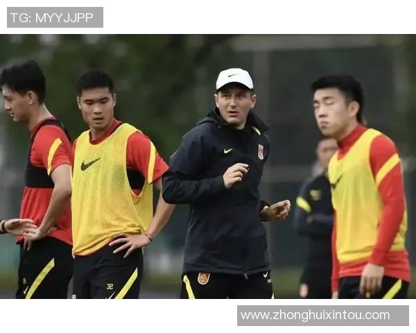 中国男足对阵阿联酋精彩赛事免费直播全程回顾与分析