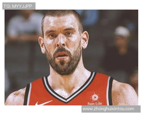 小加与伊巴卡的对决谁能在赛场上笑到最后分析两位球员的技术与战术特点