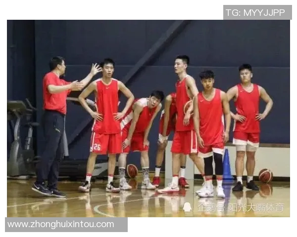 广州篮球队实力蜕变引发热议球迷期待新赛季的辉煌表现MBA 广州篮球队实力蜕变引发热议球迷期待新赛季的辉煌表现MBA