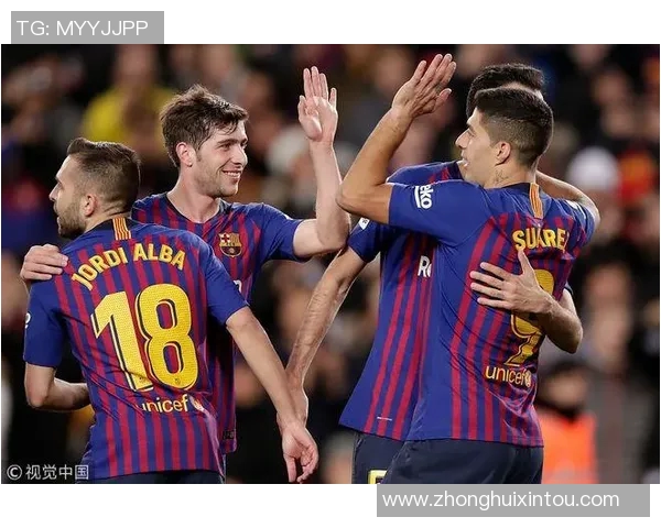 曼联与巴黎激战正酣新比分揭晓引发球迷热议