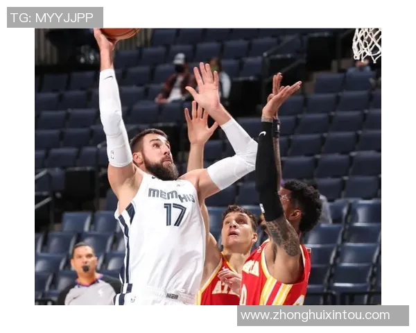 老鹰与灰熊激战正酣24小时直播精彩瞬间回顾与分析